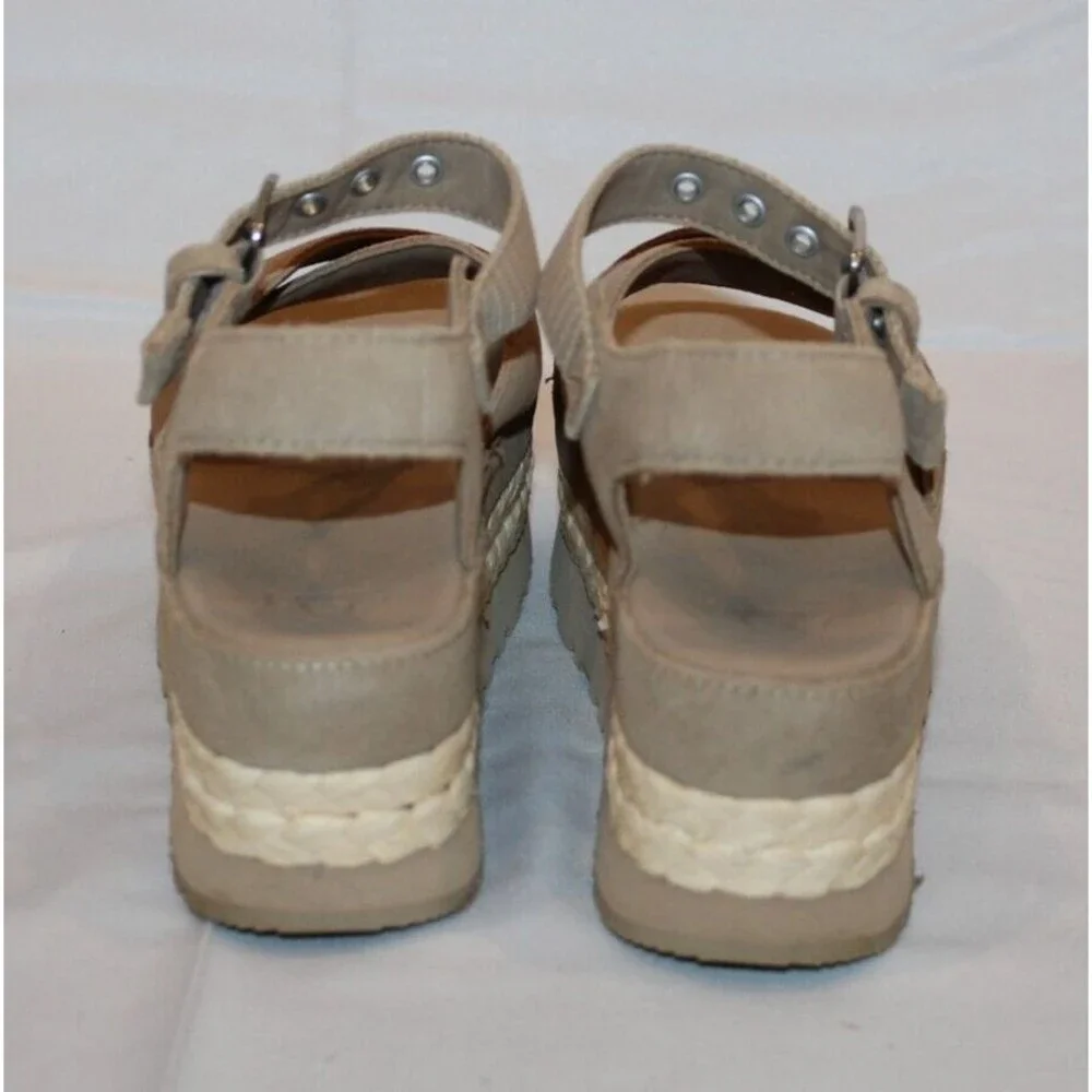 NIB Ugg Aubrey Women's Platform Ankle Suede Sandals‎ Sand